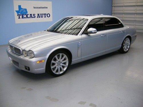 We finance!! 2008 jaguar xj vanden plas auto roof nav cooled seats 19 rims 1 own