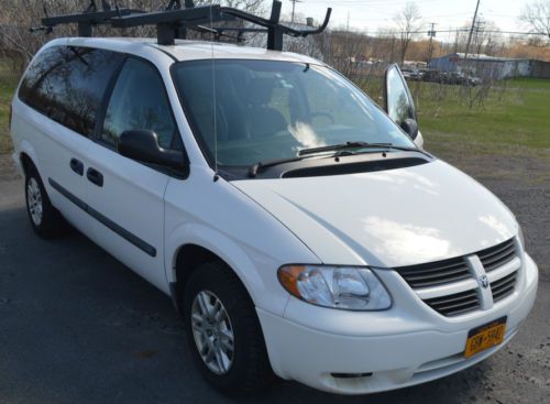 2007 dodge grand caravan roof rack folding seats for 7, ready for work or fun