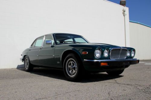 Immaculate-1982 jaguar xj6-loaded-autocheck certified-no reserve