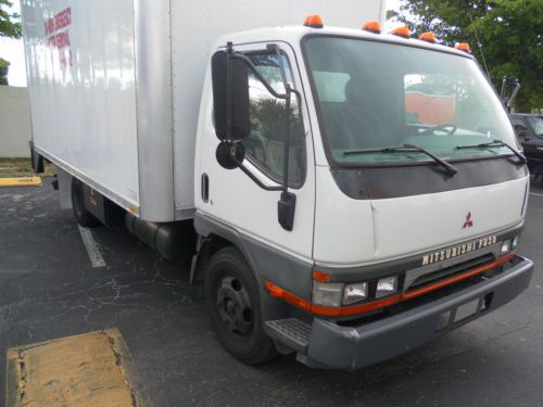 Mitsubishi fuso 16 ft box truck !!! 62,439 original miles !! garage kept !! cube