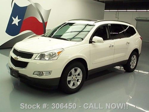 2012 chevy traverse lt awd dual sunroof leather dvd 36k texas direct auto