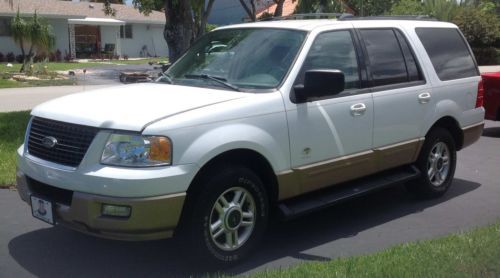 2003 ford doral expedition  51,000m like new
