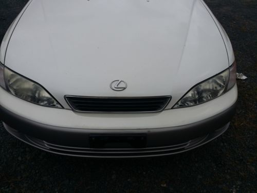 1997 lexus es300 base sedan 4-door 3.0l