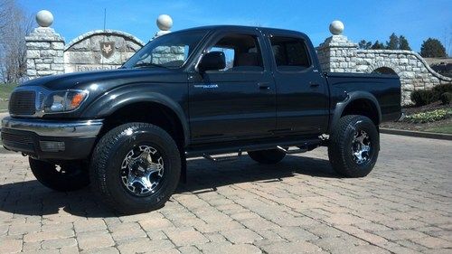 Toyota tacoma sr5 lift lifted crew 4x4 wheels tires airride bed cover $4k extras