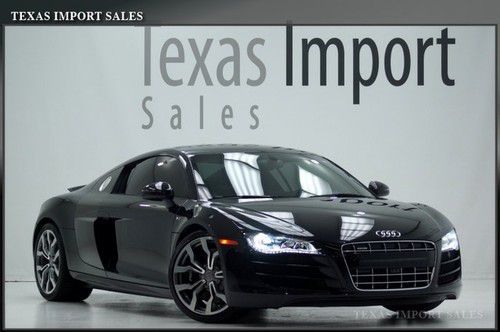 10 r8 coupe,6-speed,carbon &amp; leather upgrades,1.99% financing
