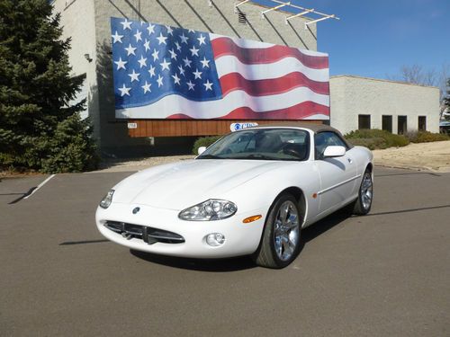 Xk8 convertible 4.2l v8 one owner