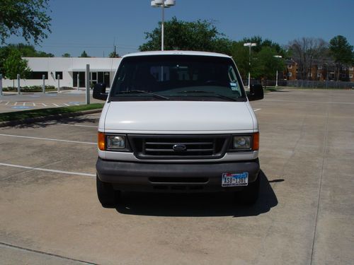 2005 ford e350 xlt extended passenger van with 6.0 diesel turbo van