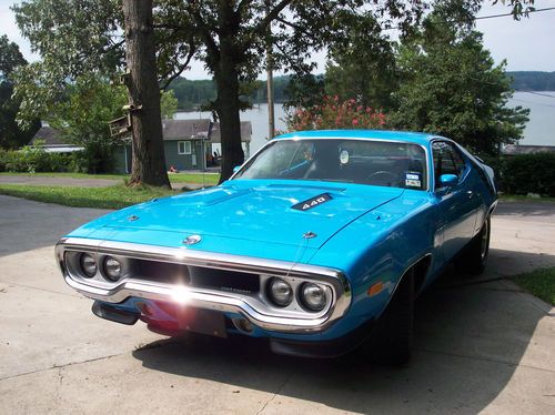 1972 plymouth roadrunner