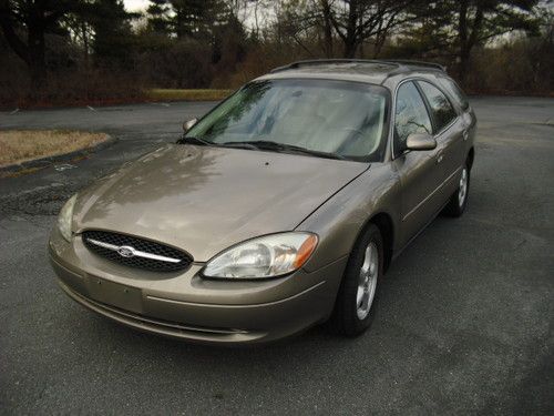 2002 ford taurus se,s/w,3rd seat,leather,cd,loaded,great car,no reserve!!!