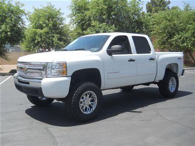 Lifted 2011 badboy with only 31k,call bob 480-584-8454 before its to late