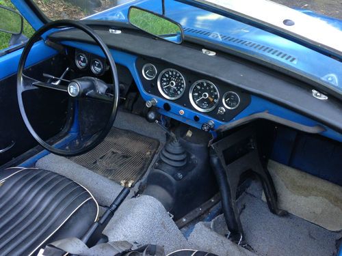 1965 Triumph Spitfire 4,  Runs/Drives.  Very Early Car for Restoration, image 2