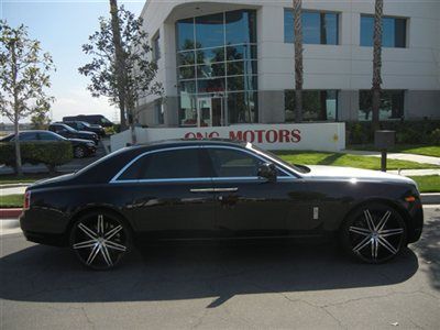 2010 rolls royce ghost low miles / loaded / lexani custom / like new / warranty