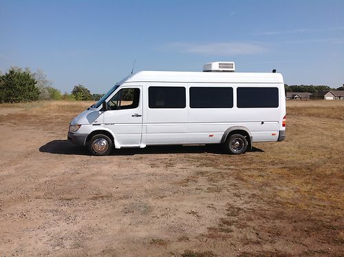 2003 dodge sprinter 3500 dually 158 wheel base high top very clean