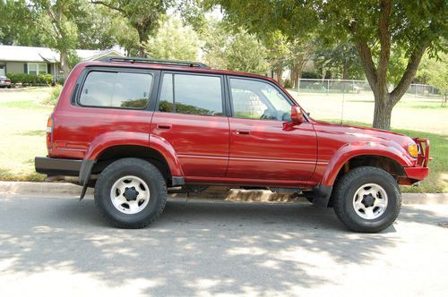 Built-up 1993 fzj80 land cruiser with factory lockers front, center and rear