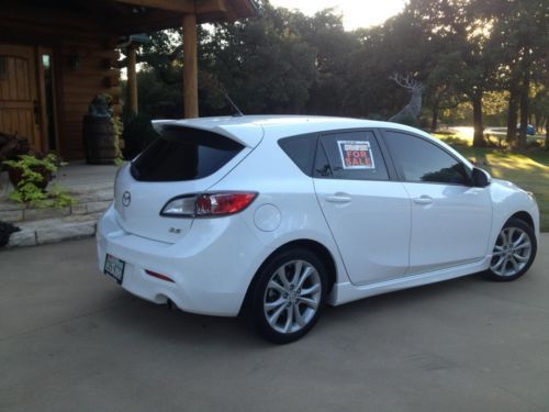 2011 mazda3 hatchback with bose stereo and sunroof