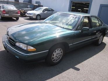 1993 bonneville se sedan 4-door 3.8l