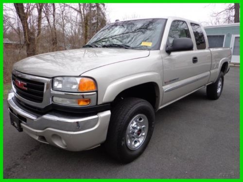 2005 gmc sierra 2500hd 4x4 ext cab 6.0l v-8 one owner clean carfax no reserve