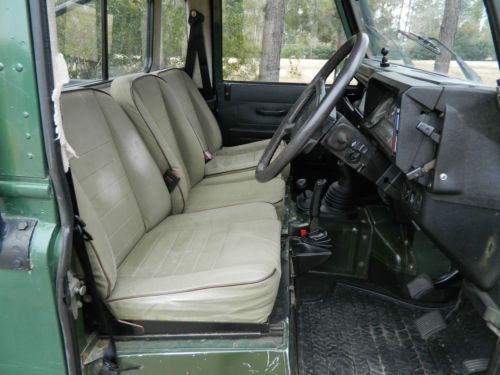 1984 Green Defender 90 Pickup, runs good, (Right Hand Drive), image 12