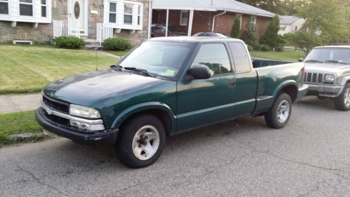 1997 chevrolet s-10 extra cab pickup truck v6 4.3 5 speed 22 mpg posi avaliable