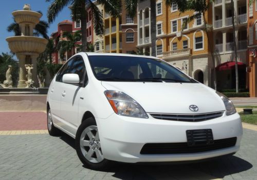 2007 toyota prius base hatchback 4-door 1.5l