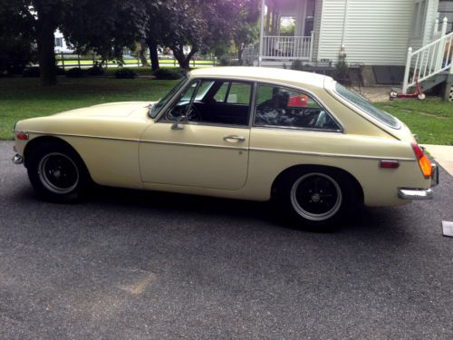 Good Condition.... MGB GT.....Runs Well, image 4