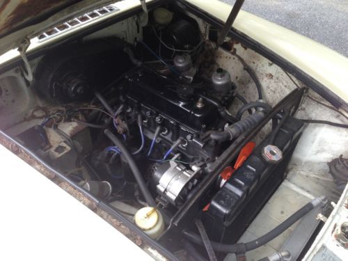 Good Condition.... MGB GT.....Runs Well, image 12