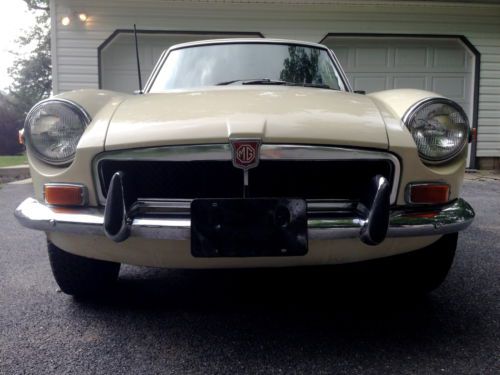 Good Condition.... MGB GT.....Runs Well, image 16