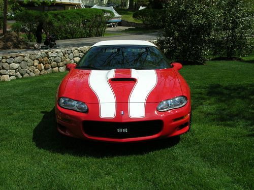 Berger/gmmg  2002  camaro ss convertible - 5.7l/380 hp - 6 speed -3,286 mi -1of1