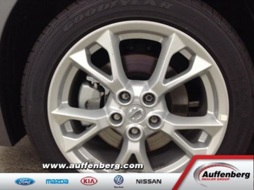 2014 nissan maxima