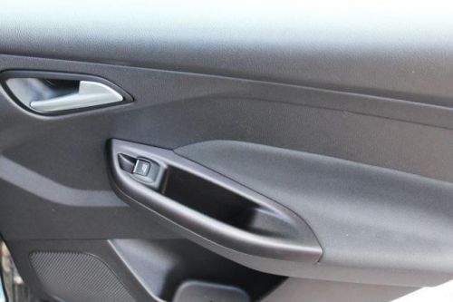 2013 ford focus st base