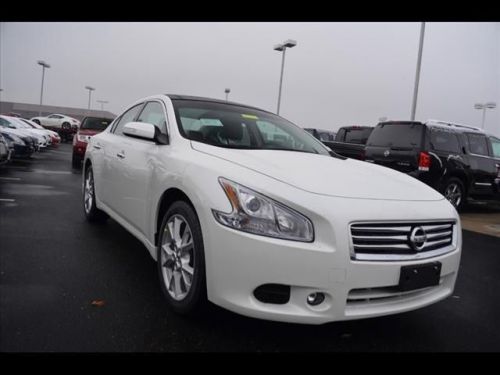 2014 nissan maxima sv