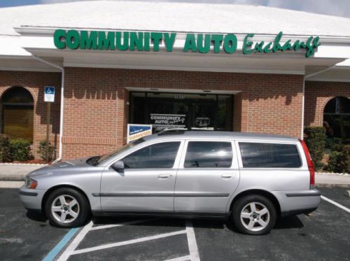 2004 volvo v70