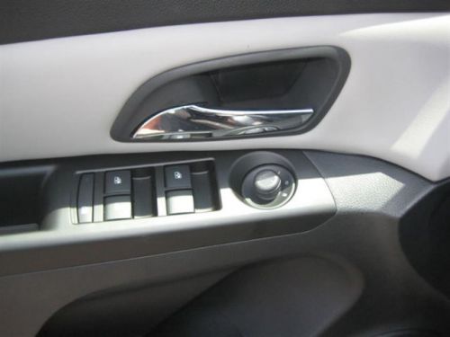 2014 Chevrolet Cruze LS, US $19,370.00, image 5