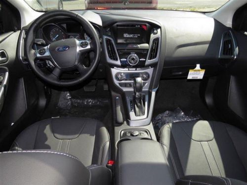 2014 ford focus titanium