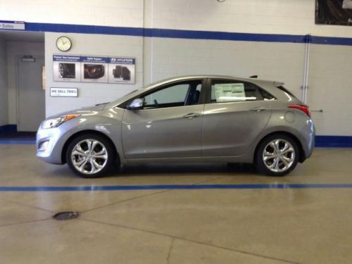 2014 hyundai elantra gt base