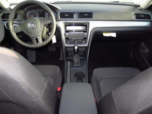 2014 volkswagen passat 1.8t s