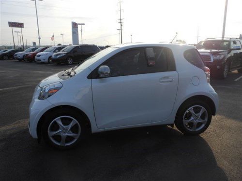 2012 scion iq