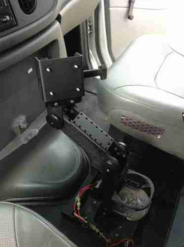 2004 Ford E-250 Cargo Work Van 2-Door 4.6L Hydraulic Lift Storage Shelves, US $4,995.00, image 9