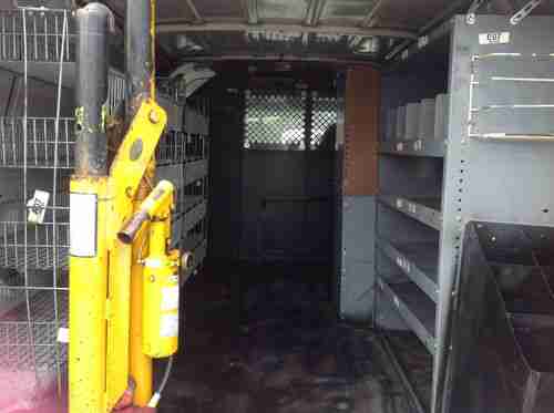 2004 Ford E-250 Cargo Work Van 2-Door 4.6L Hydraulic Lift Storage Shelves, US $4,995.00, image 19