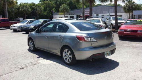 2010 mazda mazda3 i touring