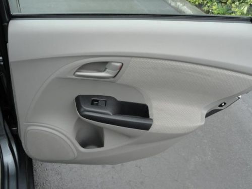 2011 honda insight base