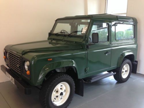 Land rover defender 90 v8 rhd