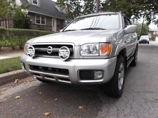 Like new 2014 nissan pathfinder 2wd 4dr sl