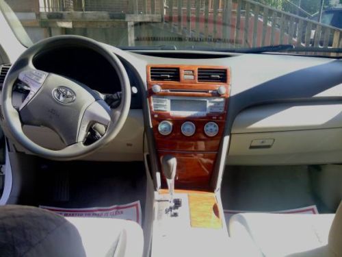 2009 TOYOTA CAMRY LE !!!!!!NO RESERVE!!!!!!, image 14