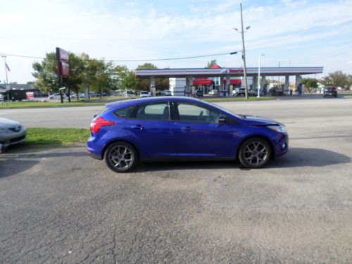 2013 ford focus se leather wrecked fixable damaged clean title repairable