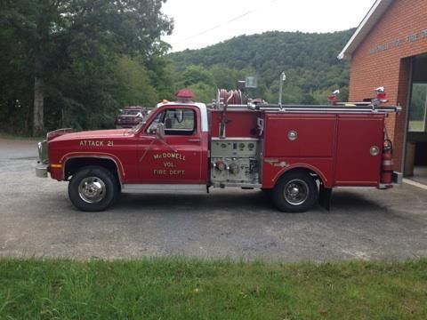 1989 chevy 3500 mini pumper, fire truck