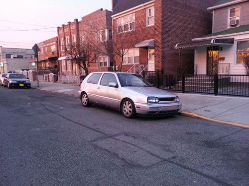 1998 volkswagen golf gti vr6 hatchback 2-door 2.8l