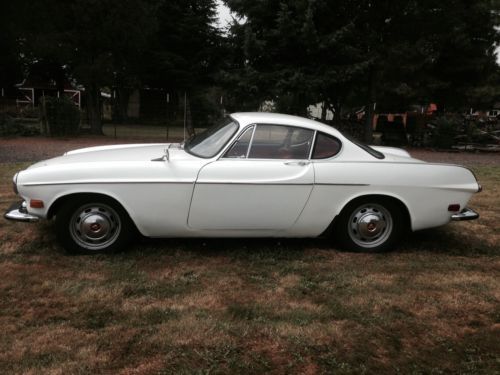 Volvo p1800s coupe