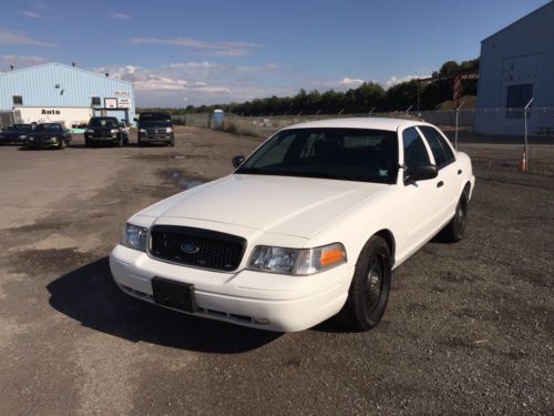 2011 ford crown vic p71 police car