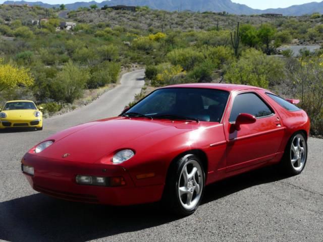 Porsche 928 gts coupe 2-door